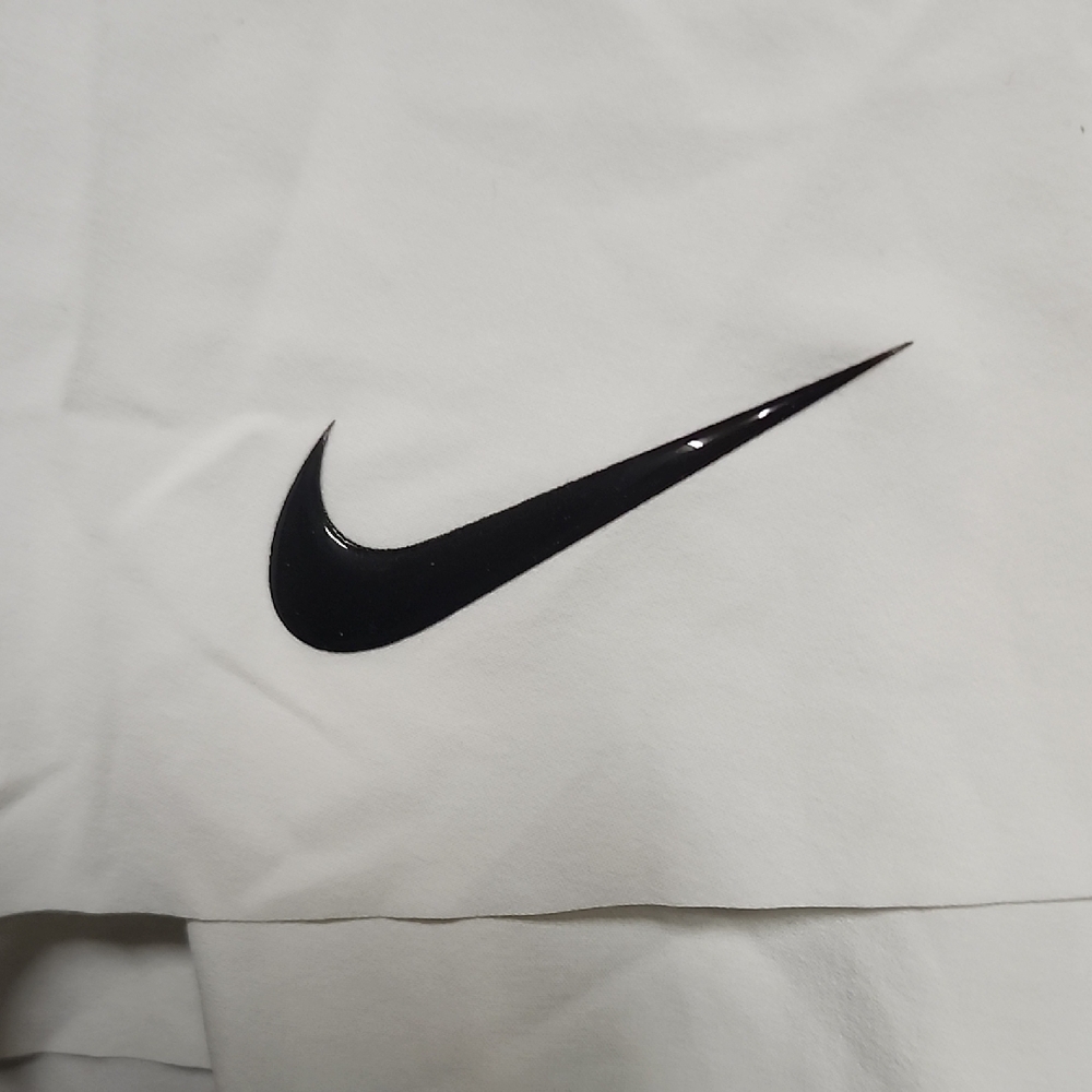 NWT Nike Womens Dri-FIT 17" Long Flowy Golf Skirt Skort | White | XS | MSRP $75 - Picture 8 of 15